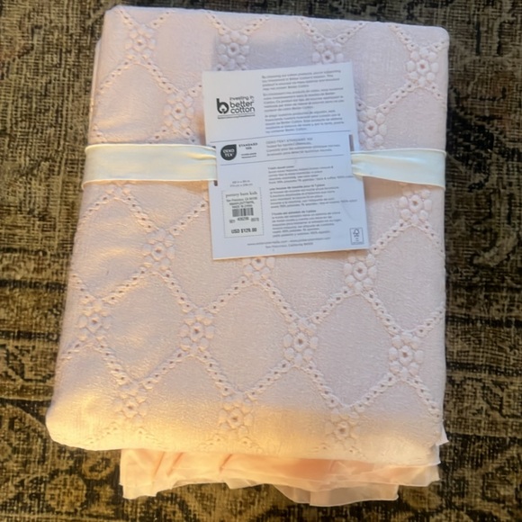Pottery Barn Kids Nina Ruffle Duvet Cover Pearl Color Twin NWT - Picture 7 of 7